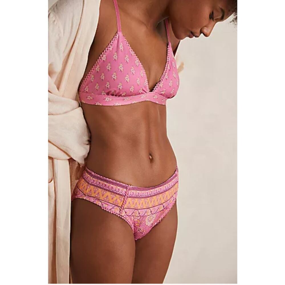 Spell & The Gypsy Collective Floral Utopia Bralette & Bloomers Set Flamingo Pink
